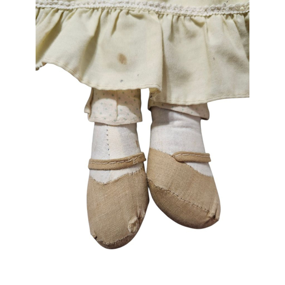 Vintage 16' 1970s Knickerbocker Friends of Holly Hobbie "Amy" fabric Rag Doll - Picture 4 of 10